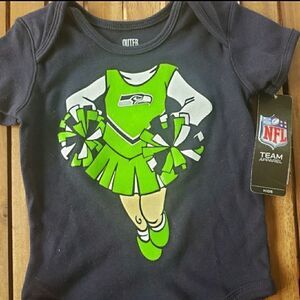 💞 NWT NFL Seattle Seahawks Baby Onesie